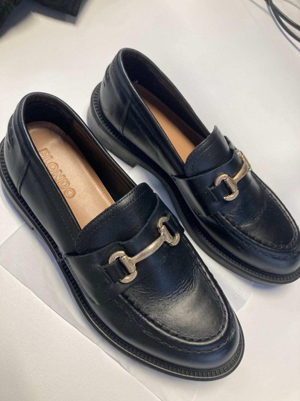 Like new Blondo Hire womens 9 genuine leather black penny loafers - Picture 6 of 9